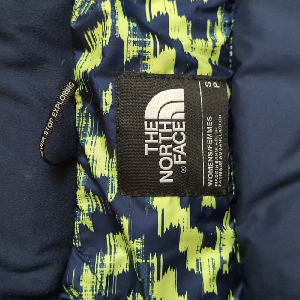 He North Face vest women's size Small - Picture 4 of 5
